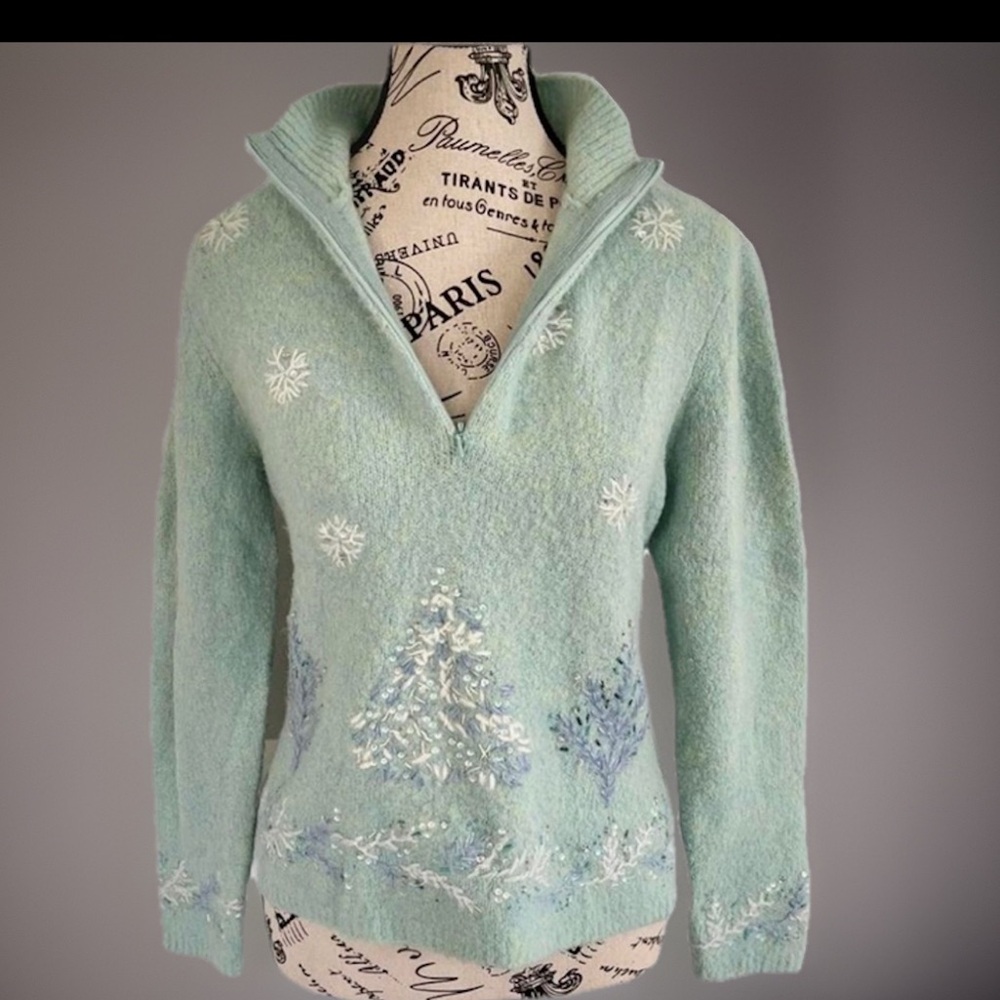 Mint green embellished snowflake half zip sweater Talbots small
